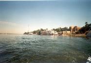 [luxor02]